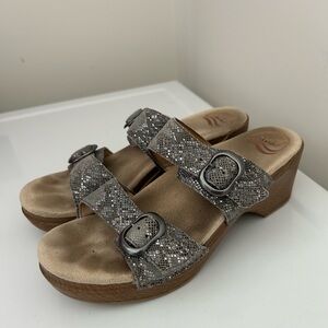 Dansko Sophie Clog Sandals Silver Gray Size 8.5 -9 US 39 EU